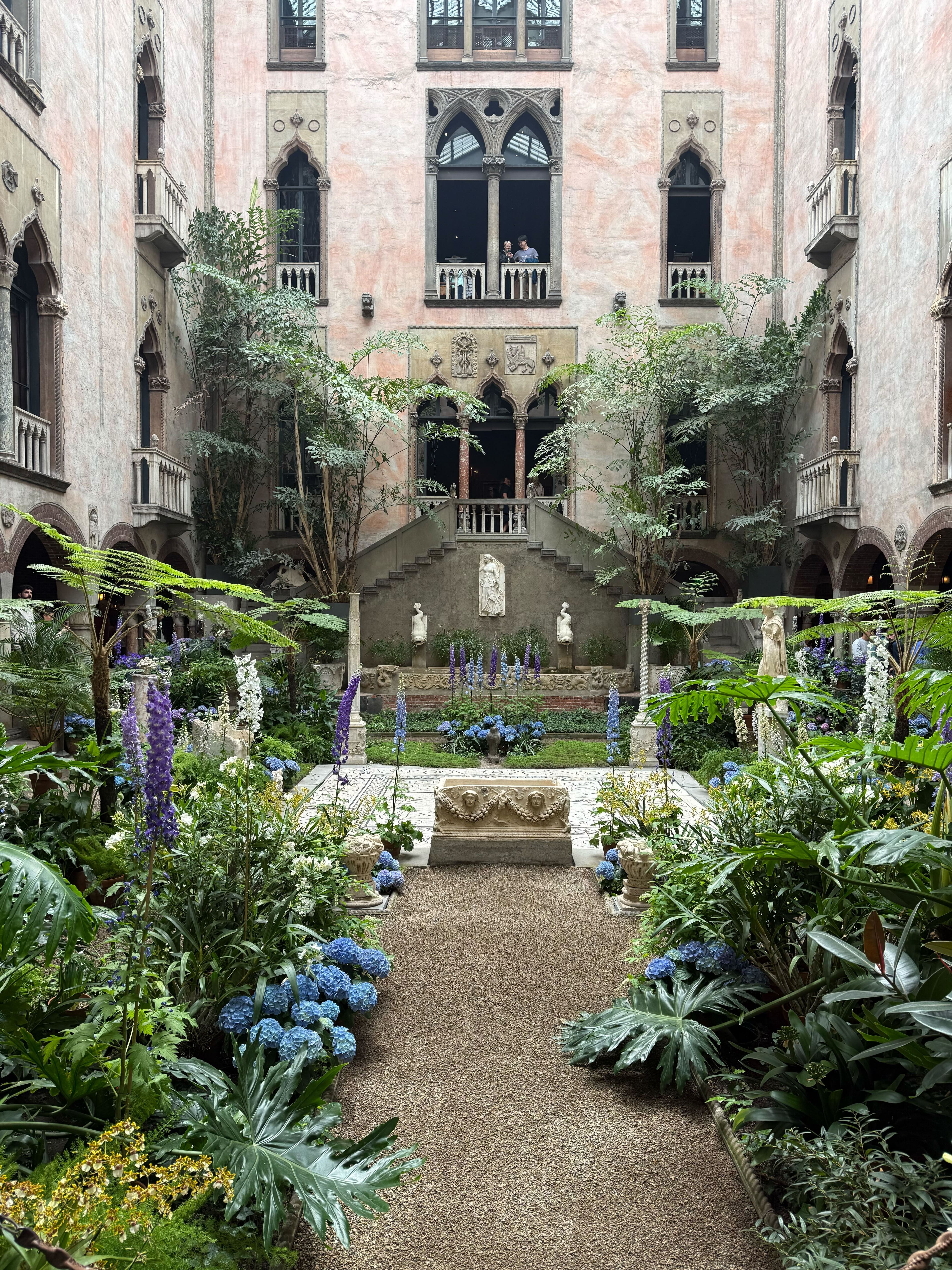 Spring tinlab outing at the Isabella Stewart Gardner Museum! (Photo credit: Yukyung)